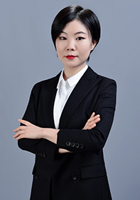深圳公司总经理 Phoebe